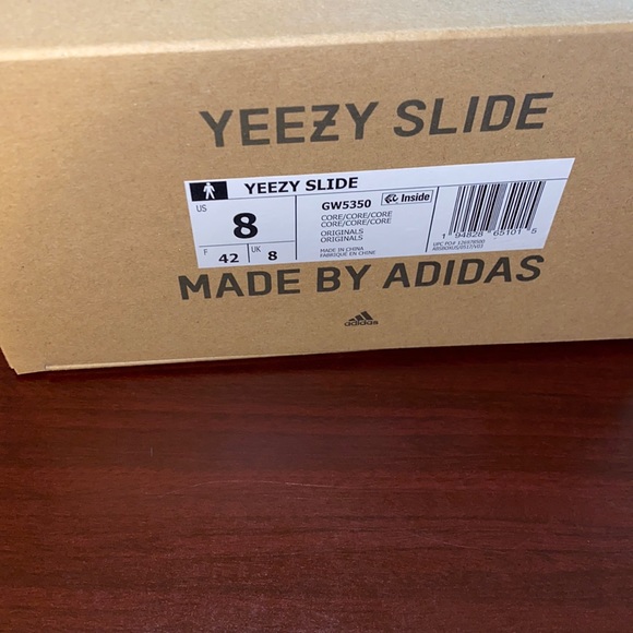 Yeezy Slides main image 4